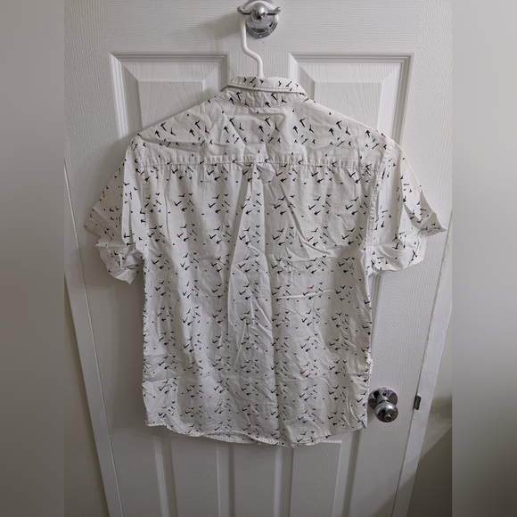 Button down shirt - Picture 3 of 3